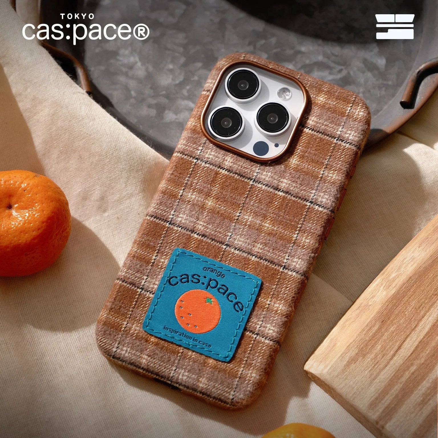 cas:pace 23A/W「オレンジ」布製携帯ケース - cas:pace 殼空間